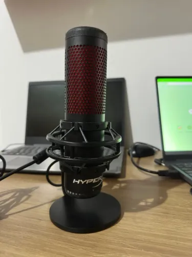 Título: Microfone HyperX QuadCast Original USB com LED Vermelho
