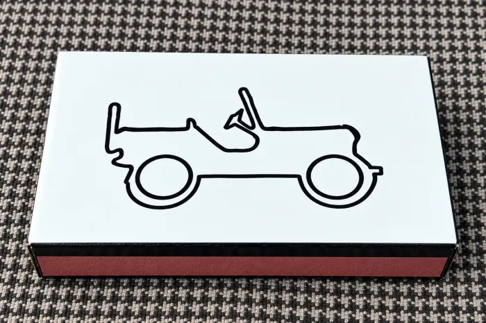 CAIXA DE FÓSFORO EM PORCELANATO TEMA JEEP WILLYS MB