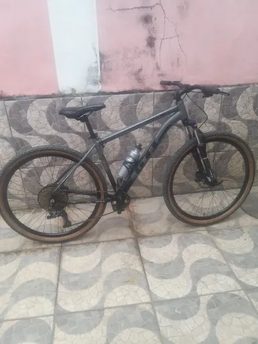 Vendo bicicleta aro 29 12v freio hidráulico