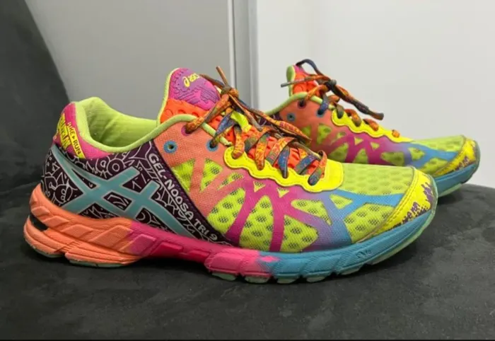 Tenis Asics Gel Noosa Tri 9, Colorido.