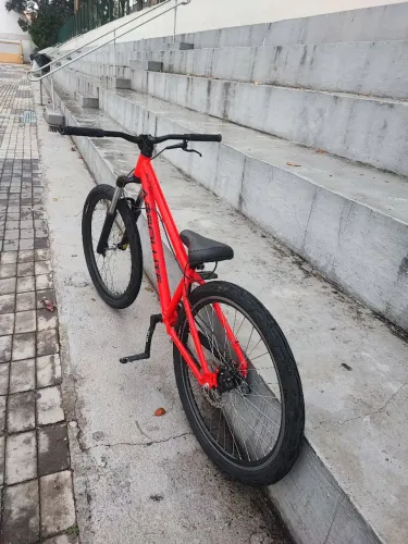 vendo bike absolute brutus primeira geração, apenas dois meses de uso.