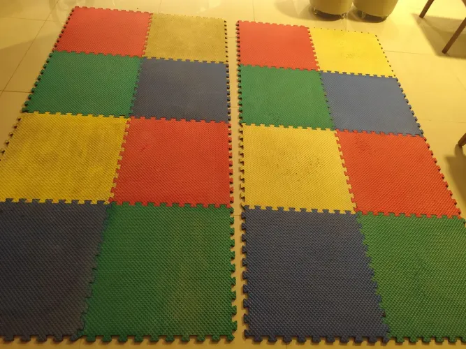 TATAME COLORIDO TAPETE INFANTIL 60 X 60CM (cada peça) 2 KITS COM 8 PEÇAS CADA