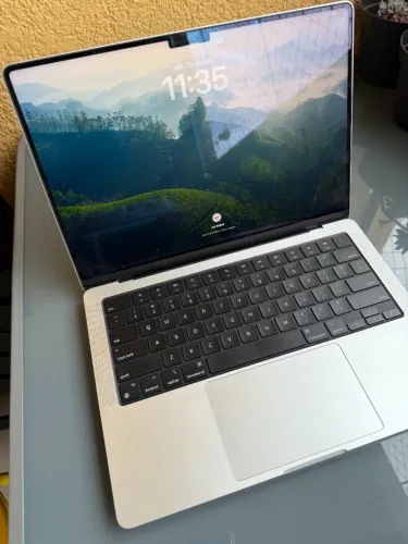 Macbook PRO M4 PRO
