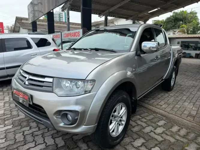 Mitsubishi L200 Triton HPE 3.5 CD V6 24V Flex Aut. 2015
