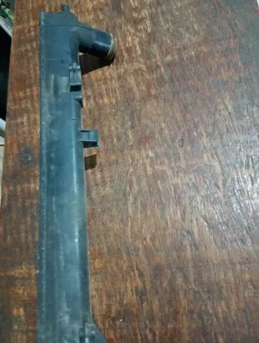Vendo uma caixa de radiador do HB20X 1.6 automático 2014