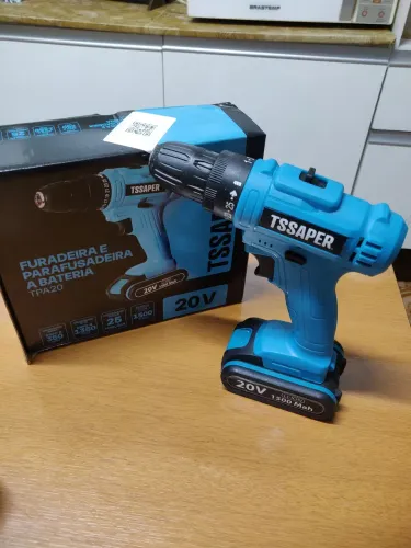 Vendo Parafusadeira/Furadeira TSSAPER 20v.(Muito Top!)
