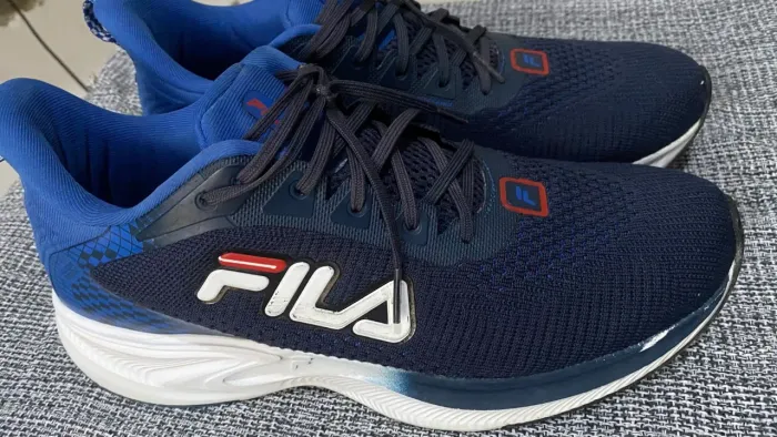 Tenos fila
