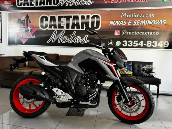 FZ25 Fazer 250-0KM Em 21X 1.320,00 no cartão de crédito e 3.000,00 de entrada