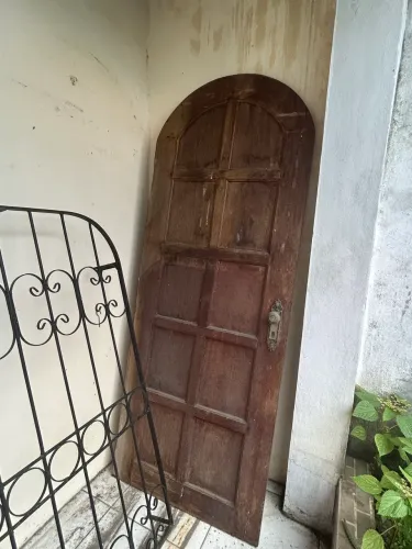 Porta de Madeira Maciça