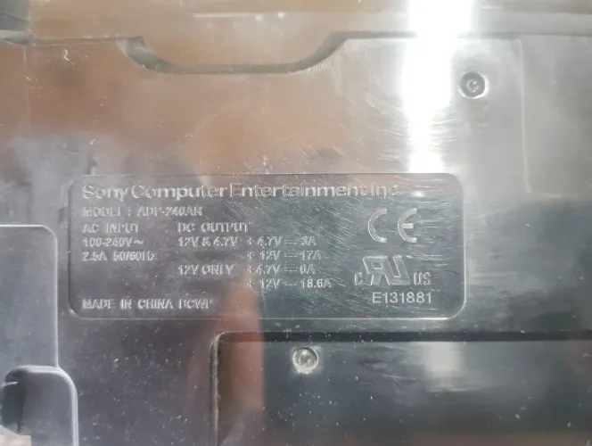 Peças de play 4 fat,placa danificada( processador quebrado)