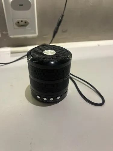 Caixa de Som Bluetooth Portátil Recarregável