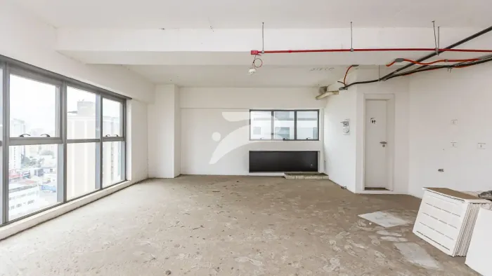 Conj. Comercial Reboucas 58m²