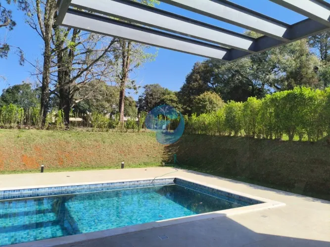 Casa de luxo à venda em Lago Azul, Araçoiaba