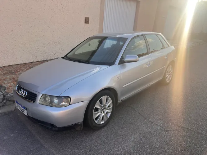 Audi A3 1.8 5P Mec. 2001