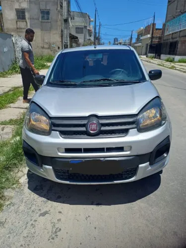 Fiat Uno Attractive 1.0 EVO Fire Flex 8V 5P 2021