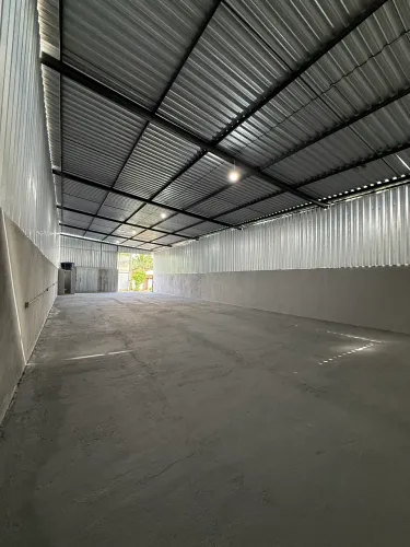 GALPÃO COMERCIAL NO SIM PRÓXIMO AO CONDOMÍNIO BANGALAY