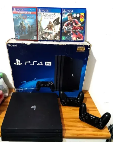 PS4 Pro 4k C/ Caixa e JOGOS - Ac cartão