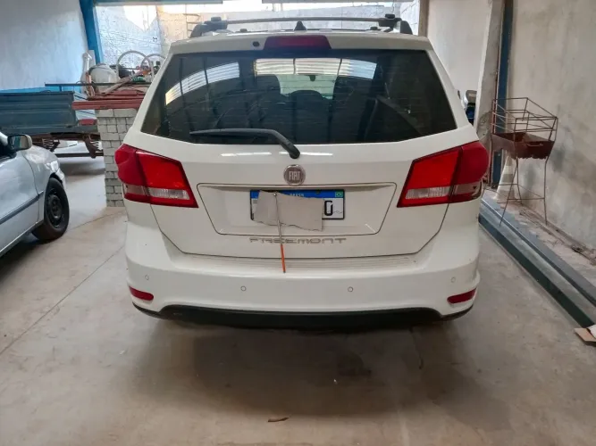 Fiat Freemont 2.4 16V 5P Aut. 2012