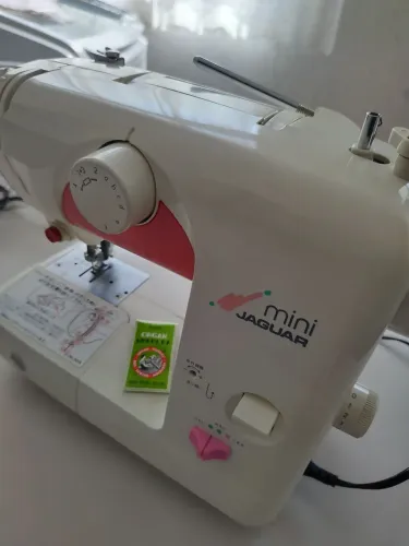 Máquina de costura elétrica 110v