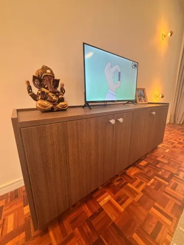 Móvel para TV - Amadeirado 18mm - Portas com amortecimento 