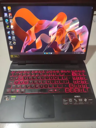 Notebook Gamer Acer Nitro V Ryzen 7 placa de video RTX 3050