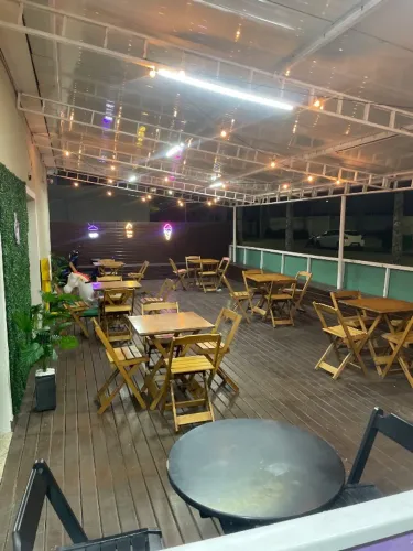 Açaíteria em funcionamento 