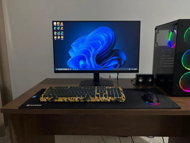 Monitor Acer 27" FHD LED IPS 100Hz Zero Frame AMD FreeSync EK271 Ebi