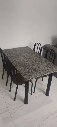 Mesa de marmore 140x80