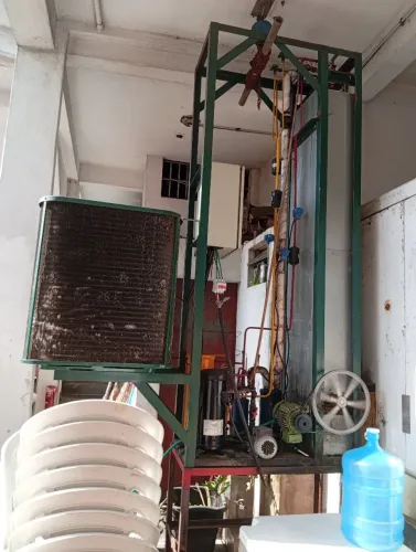Máquina de gelo escama 1 tonelada dia+ caixa receptora para o gelo 3 toneladas