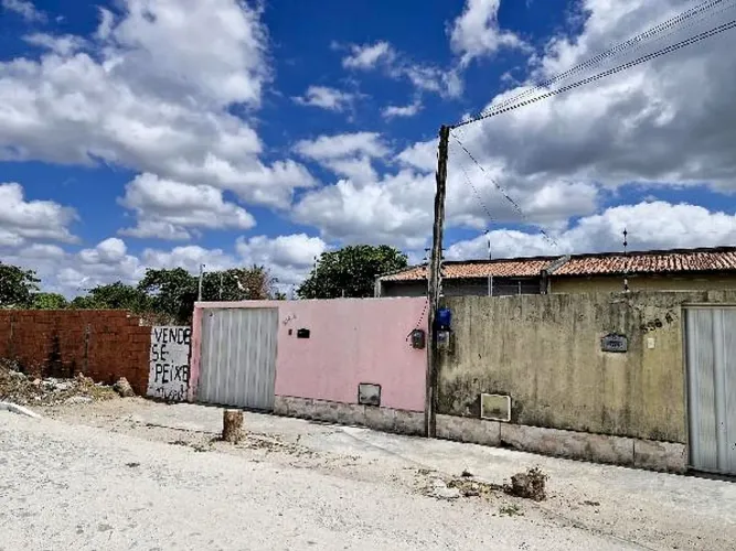 Casa no PLANALTO DA GALILEIA em Horizonte/CE - Caixa *8685