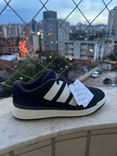 adidas Forum2000