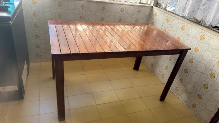 Mesa de madeira 