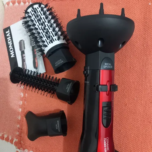Kit Mondial: Escova Rotativa 5 em 1 + Prancha | 127V | Excelente Estado de Conservação