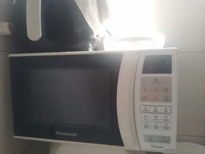 Vende- se Microondas Panasonic 220- 12L