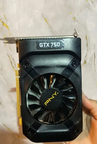 Placa de Vídeo PNY GeForce GTX 750 - Em Perfeito Estado