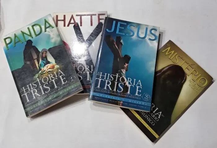 Livros A História Triste com 4 volumes, Pearl Lenore Curran, Psicografia, Herminio C. Mira
