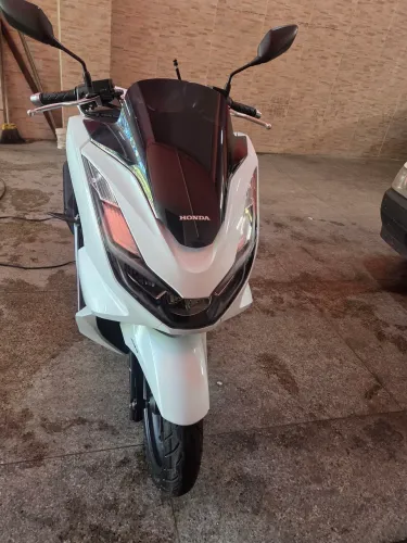 Vendo pcx dlx