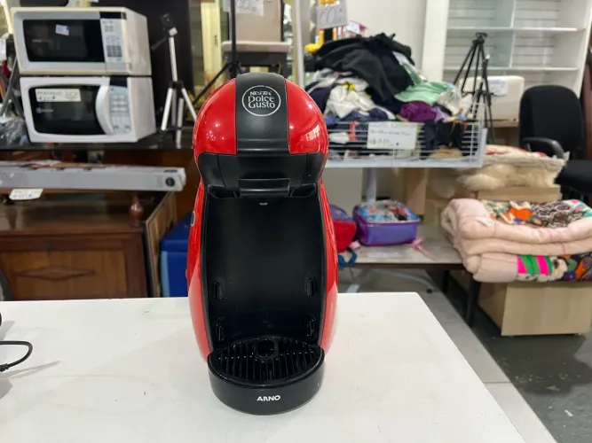 Cafeteira Nescafé Dolce Gusto Piccolo Arno com Defeito