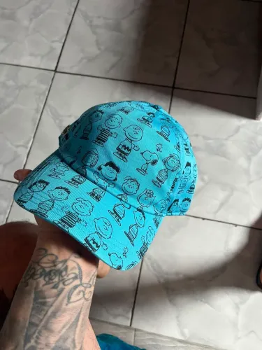boné lacoste x peanuts