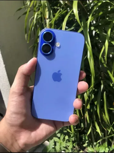 iPhone 16