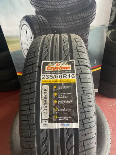 Pneu Crystone remolde novo 235/60/16