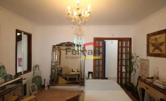 Sobrado para locação ou venda, Santana, com 170m², edícula, quintal e 2 vagas.