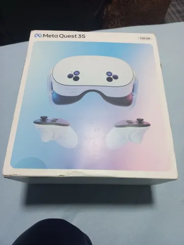 Oculus meta quest 3s com menos de 1 ano de uso 
