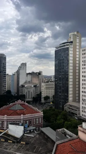 Apartamento com vista para praça sete