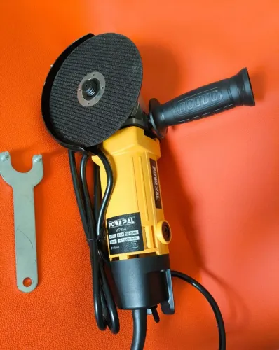 Lixadeira 650w nova na caixa