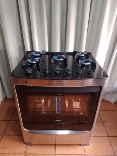 Fogão mesa vidro 05 bocas, em inox, funcionando perfeitamente, acendimento elétrico