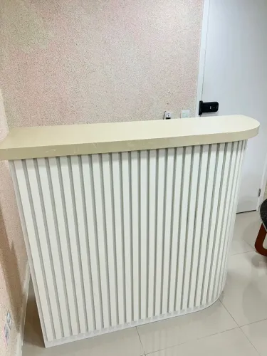 Balcão de recepção em pedra mármore 