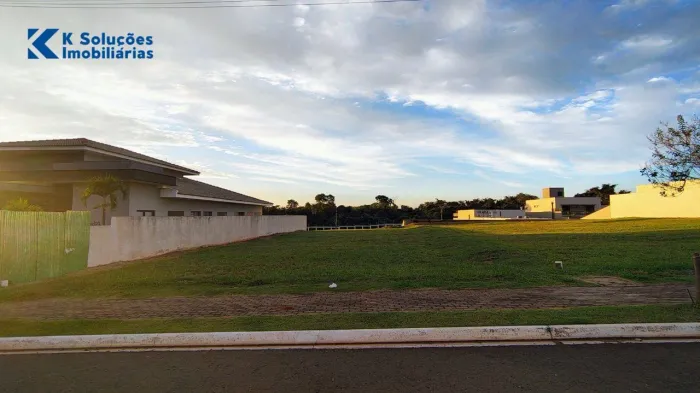Terreno à venda, 709 m² por R$ 855.000,00 - Villa Dumont II - Bauru/SP