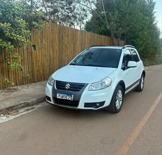 Suzuki SX4 2.0 16V 145cv 4WD 5P Aut. 2014