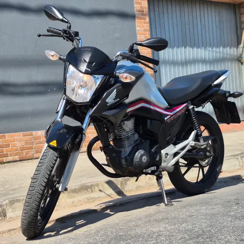 TITAN 160 2023 | GARANTIA | Financio, Parcelo 18x, Negativado | Baixo KM | CLIQUE AQUI
